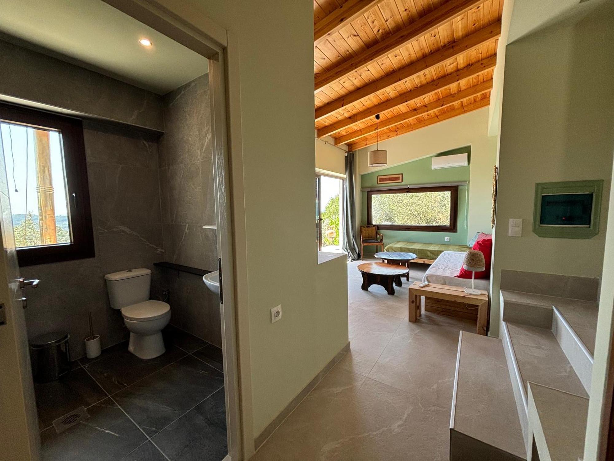 Tierra 1 Apartment